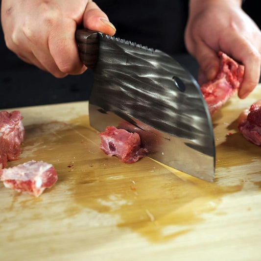 CUCHILLO TIPO HACHA